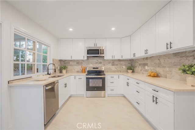 Detail Gallery Image 15 of 57 For 3431 Casco Ct, Hacienda Heights,  CA 91745 - 4 Beds | 3 Baths