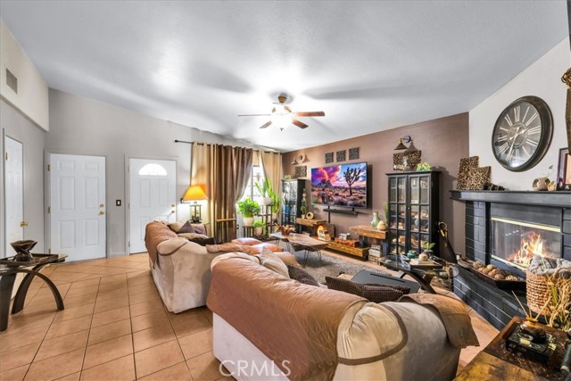 Detail Gallery Image 8 of 41 For 72130 Sunnyslope Dr, Twentynine Palms,  CA 92277 - 3 Beds | 2 Baths