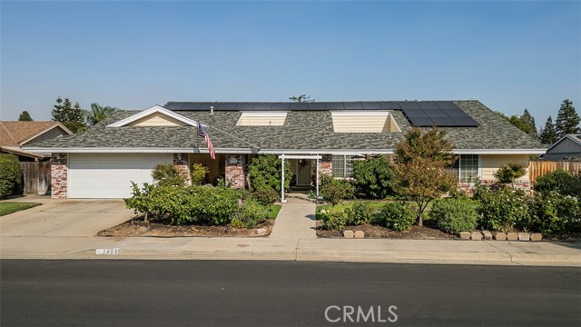 2468 Laverne, Clovis CA: https://media.crmls.org/medias/c98f6078-3daa-4143-8f27-bd8bd4cd93d3.jpg