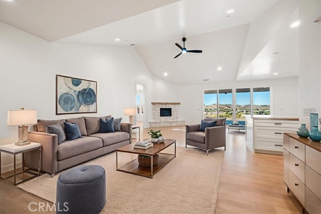 Detail Gallery Image 3 of 34 For 13165 N Bluffs, San Miguel,  CA 93451 - 4 Beds | 2/1 Baths