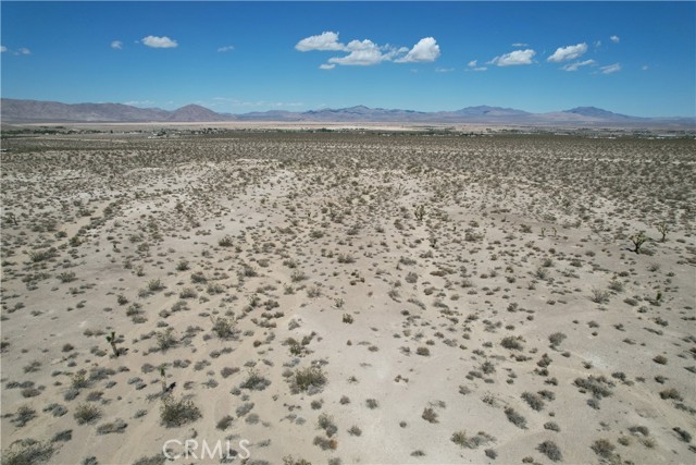 Detail Gallery Image 14 of 71 For 769 Meridian Rd, Lucerne Valley,  CA 92356 - – Beds | – Baths