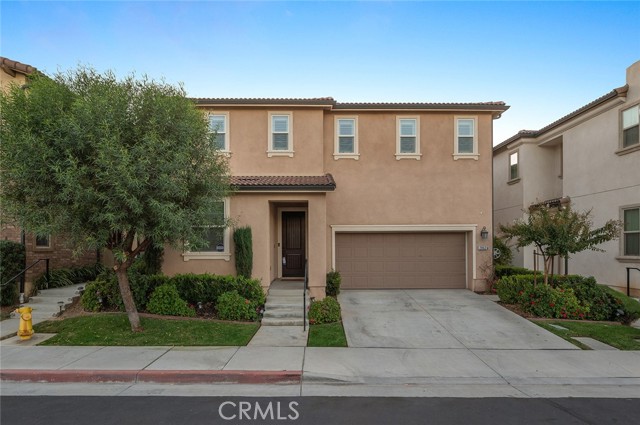 Detail Gallery Image 1 of 27 For 2862 Menorca Cir, Corona,  CA 92881 - 4 Beds | 2/1 Baths