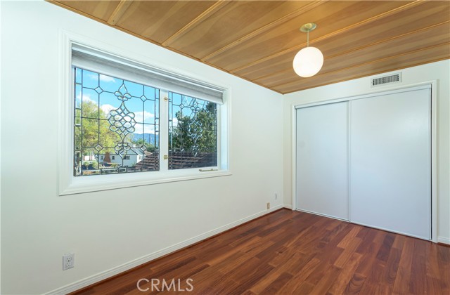Detail Gallery Image 24 of 50 For 251 N Whitnall, Burbank,  CA 91505 - 4 Beds | 3 Baths