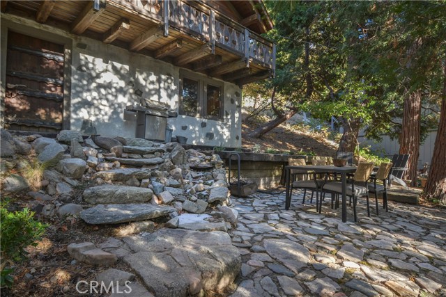 Detail Gallery Image 24 of 33 For 739 Bergschrund Dr, Crestline,  CA 92325 - 2 Beds | 3 Baths