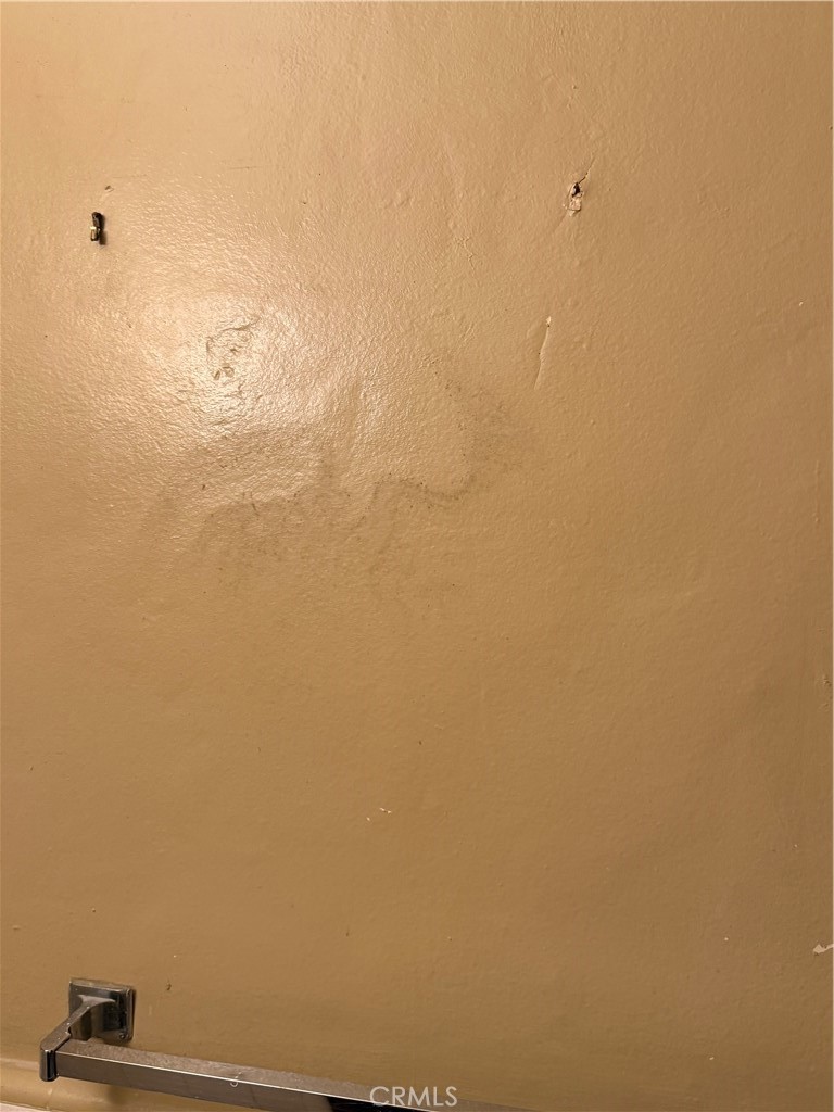 https://media.crmls.org/medias/c99263f3-00e5-479e-8022-7e99ba93f4d2.jpg?preset=X-Large