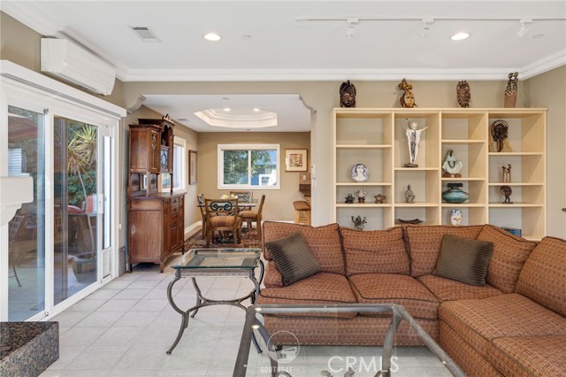 Detail Gallery Image 15 of 47 For 1911 Speyer a,  Redondo Beach,  CA 90278 - 4 Beds | 2/1 Baths