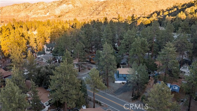 Detail Gallery Image 26 of 40 For 5577 Sheep Creek Dr, Wrightwood,  CA 92397 - 2 Beds | 2 Baths