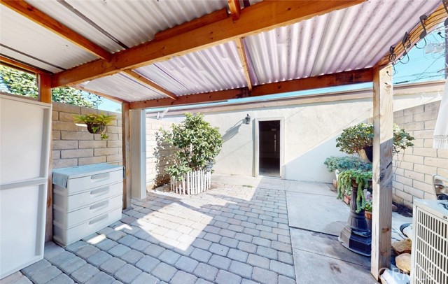 Detail Gallery Image 32 of 38 For 740 N Fairhaven, Anaheim,  CA 92801 - 2 Beds | 1/1 Baths