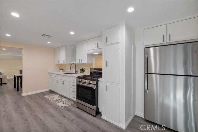 Detail Gallery Image 18 of 33 For 10732 Hatteras St, North Hollywood,  CA 91601 - 3 Beds | 2 Baths