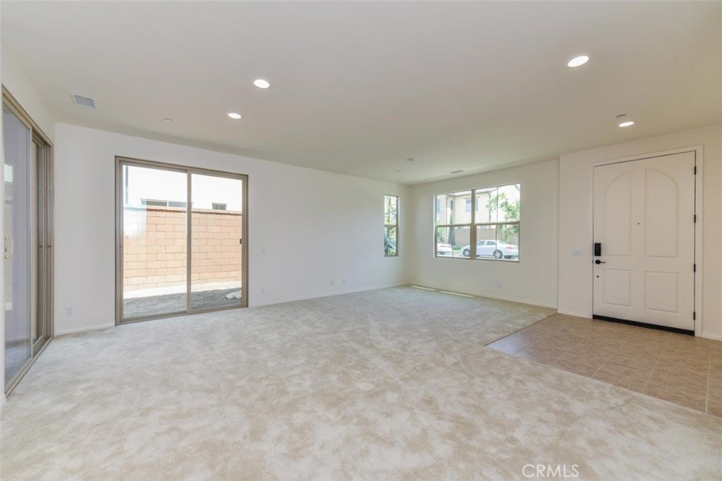 MLS #OC25225555 image #25