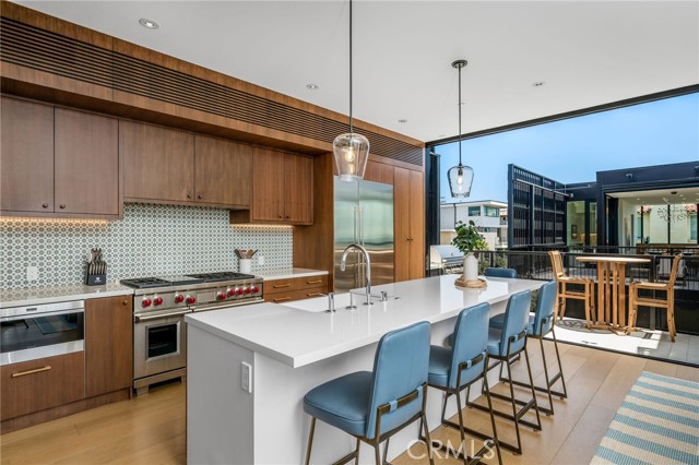 2821 Alma Avenue, Manhattan Beach CA: https://media.crmls.org/medias/c994e03c-a0a9-4109-b79b-b070d7a61b5b.jpg
