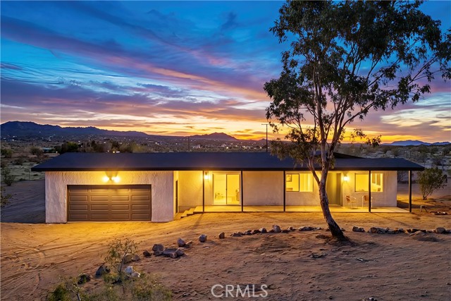 Front Image Thumbnail for CRJT25279235