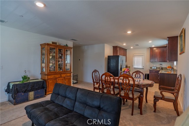 Detail Gallery Image 5 of 50 For 714 Dean Ct, Merced,  CA 95341 - 3 Beds | 2 Baths