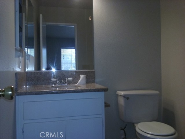 Detail Gallery Image 14 of 16 For 12016 Aspen Cir #B,  Grand Terrace,  CA 92313 - 2 Beds | 2 Baths