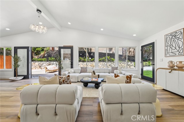 Detail Gallery Image 18 of 70 For 4816 Saint Andrews Ave, Buena Park,  CA 90621 - 4 Beds | 3 Baths