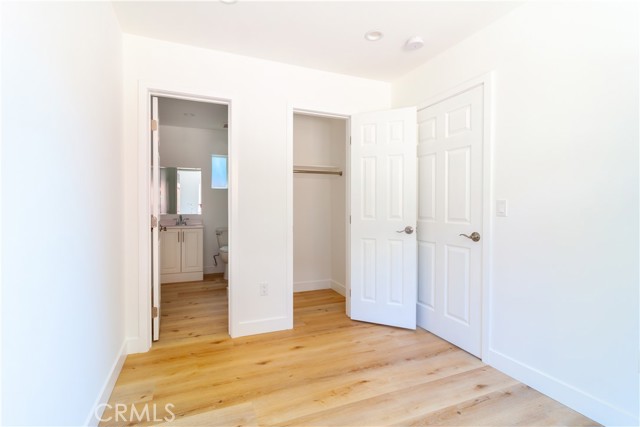 2123 Navarro Avenue, Altadena CA: https://media.crmls.org/medias/c9996f84-0f01-4a48-828b-234e3a69f1fc.jpg