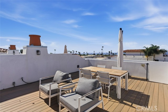 Detail Gallery Image 13 of 36 For 136 Avenida Victoria #C,  San Clemente,  CA 92672 - 2 Beds | 2/1 Baths