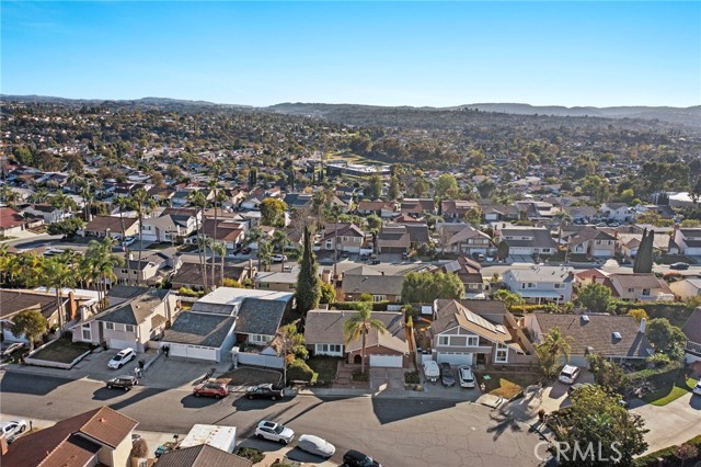 Detail Gallery Image 4 of 26 For 26602 Lira Cir, Mission Viejo,  CA 92691 - 3 Beds | 2 Baths