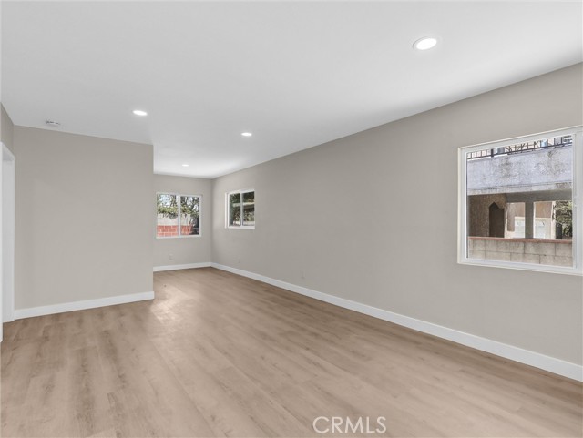 410 S Ford Boulevard, Los Angeles CA: https://media.crmls.org/medias/c999d59a-6da0-45ea-a906-c557bccebf73.jpg