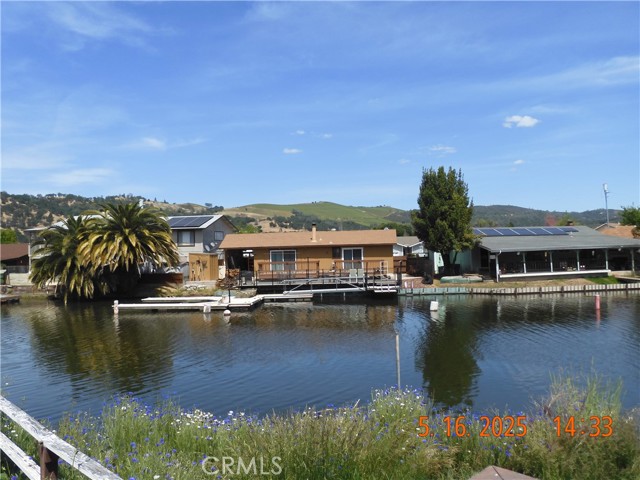 12980 Island Drive, Clearlake Oaks CA: https://media.crmls.org/medias/c99a5332-db23-4881-af68-f5cde5543e48.jpg