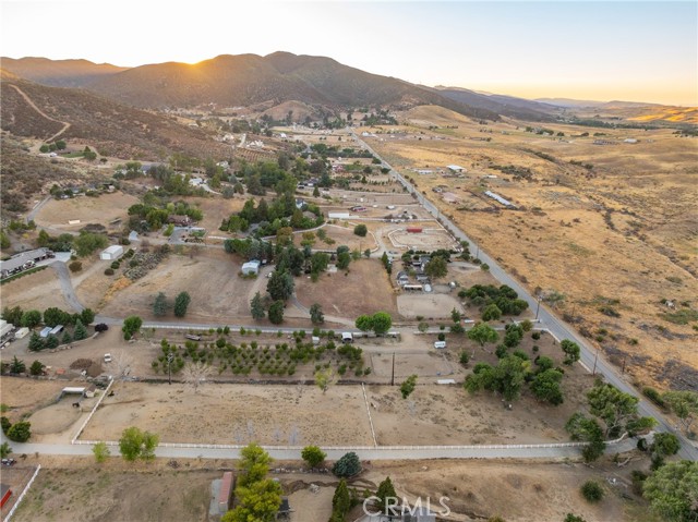 Detail Gallery Image 53 of 62 For 10010 Leona Ave, Leona Valley,  CA 93551 - 4 Beds | 3 Baths