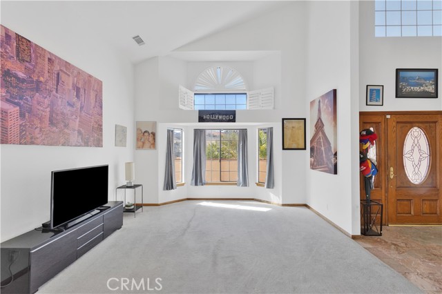 Detail Gallery Image 8 of 67 For 13685 Sierra Vista, Victorville,  CA 92395 - 3 Beds | 3 Baths