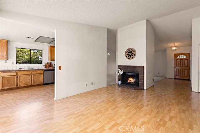 524 Topside Place, Diamond Bar CA: https://media.crmls.org/medias/c99c4bfd-dc42-494f-a5a8-3927e4b97327.jpg