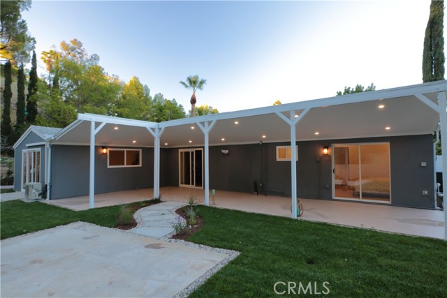 Detail Gallery Image 8 of 21 For 17350 Firma Ct, Granada Hills,  CA 91344 - 3 Beds | 2 Baths