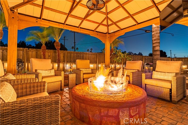 Detail Gallery Image 11 of 11 For 441 S Valley Center Ave, Glendora,  CA 91741 - 4 Beds | 2 Baths