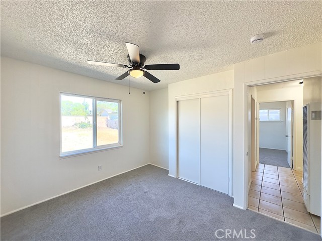 9459 Kaiser Avenue, Fontana CA: https://media.crmls.org/medias/c99f2709-02fa-4744-b1ed-66f81897ff4f.jpg