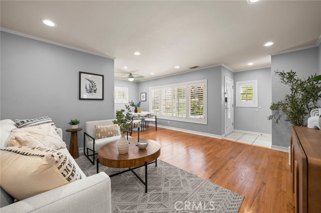 19529 Donora Avenue, Torrance CA: https://media.crmls.org/medias/c99f3e14-fef9-4e02-9521-0fde75a71a3b.jpg