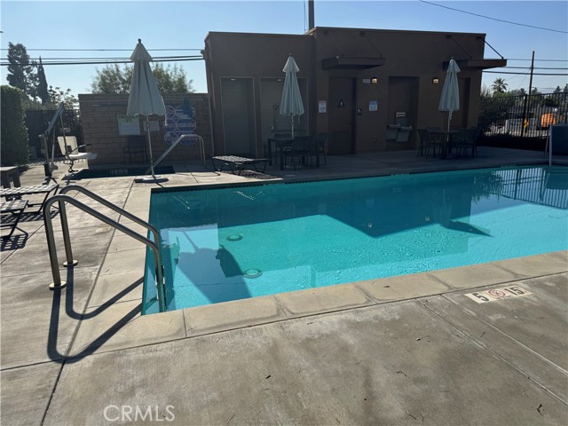 Detail Gallery Image 33 of 35 For 12745 Watt Ln #B,  Sylmar,  CA 91342 - 4 Beds | 3/1 Baths