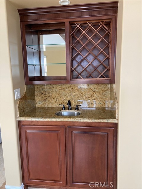 385 W 19th Street, San Pedro CA: https://media.crmls.org/medias/c9a05a8d-f4f5-45b9-8868-3079906af68f.jpg