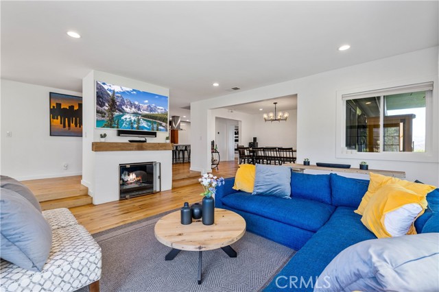 Image 2 of 50 For 16337 Ravenglen Road