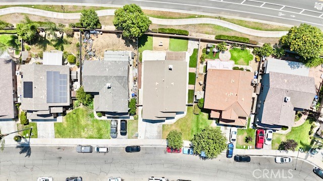 Detail Gallery Image 5 of 42 For 5220 Holstein Way, Jurupa Valley,  CA 92509 - 3 Beds | 2 Baths