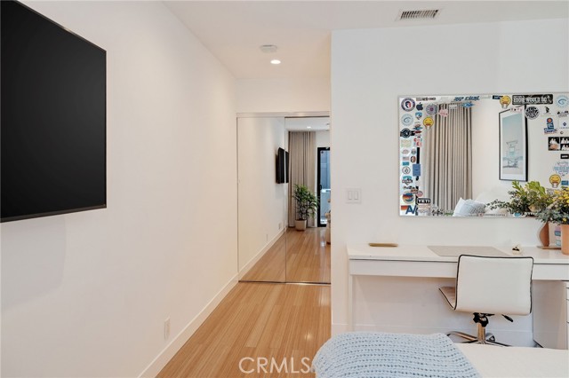 1456 Manhattan Beach Boulevard, Manhattan Beach, California 90266, 2 Bedrooms Bedrooms, 0 ,2 BathroomsBathrooms,Residential,For Sale,Manhattan Beach,0,SB26161122