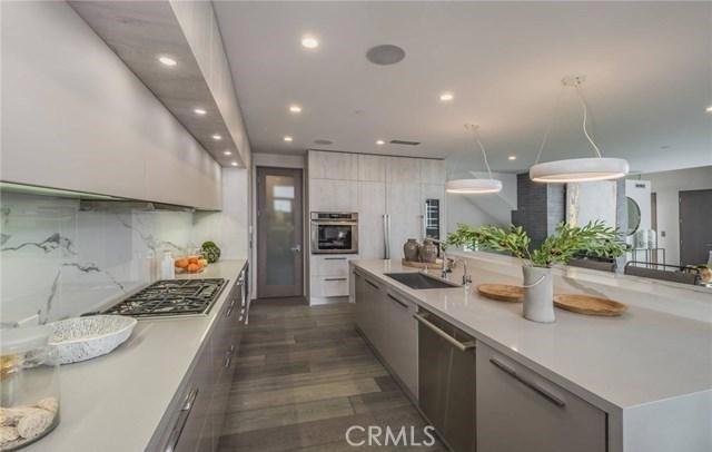 615 7th Street