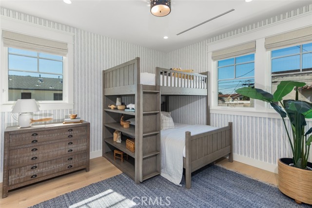 Detail Gallery Image 49 of 75 For 153 Granada Ave, Long Beach,  CA 90803 - 5 Beds | 4 Baths