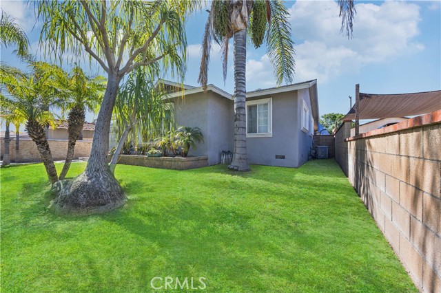17373 Reed Street, Fontana CA: https://media.crmls.org/medias/c9a3195d-2ef4-48c1-9f5d-03b0c27db555.jpg