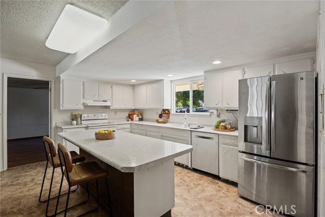 657 Villa Drive, Chico CA: https://media.crmls.org/medias/c9a46b24-2f94-4b18-9ad7-54558f037518.jpg