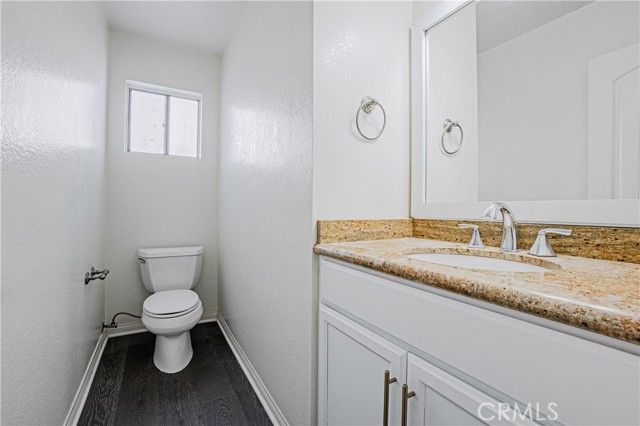 Detail Gallery Image 26 of 38 For 1906 Grant Ave #E,  Redondo Beach,  CA 90278 - 2 Beds | 2/1 Baths