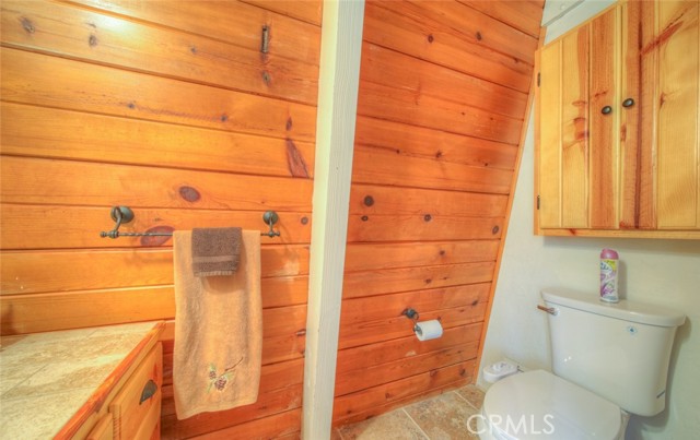 42608 Cedar Avenue, Big Bear Lake CA: https://media.crmls.org/medias/c9a5fd28-74ca-49a3-b787-309a74ff53dd.jpg