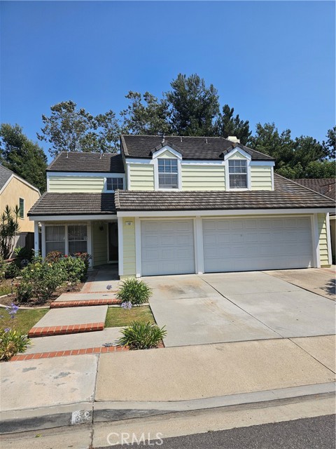 Detail Gallery Image 1 of 15 For 12 Crockett, Irvine,  CA 92620 - 5 Beds | 4/1 Baths