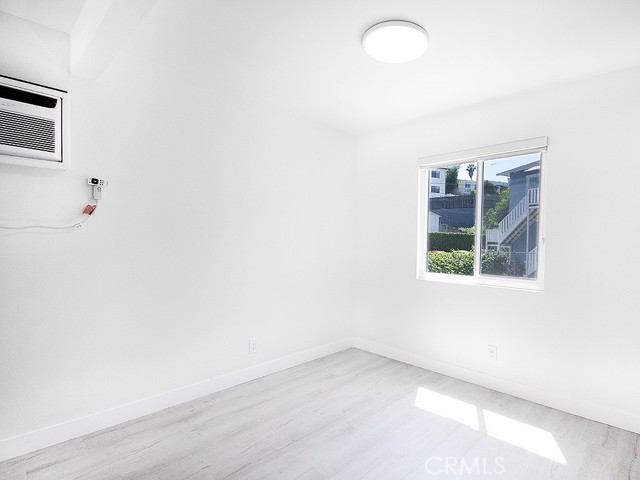 831 Glendale Boulevard, Los Angeles CA: https://media.crmls.org/medias/c9a7cbcd-8ab1-40e7-ae73-73e8539bbc18.jpg