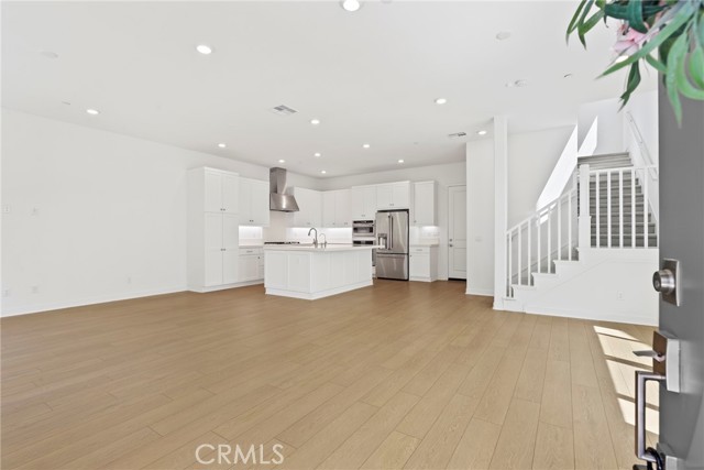 27124 Purple Sage Court, Valencia CA: https://media.crmls.org/medias/c9a83db9-6b3c-418b-a9d9-5a2e9da655ac.jpg