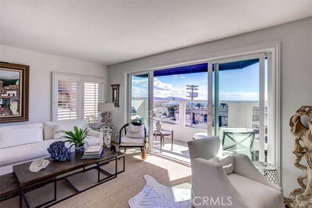 Detail Gallery Image 10 of 51 For 24352 Vista Point Ln, Dana Point,  CA 92629 - 2 Beds | 2/1 Baths