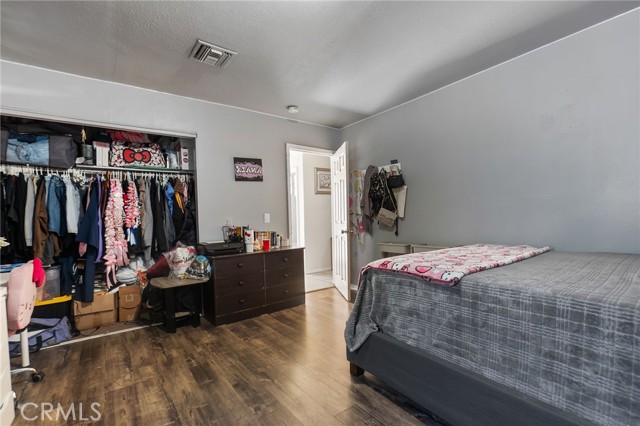3428 Fletcher Drive, Los Angeles CA: https://media.crmls.org/medias/c9a8d0bc-f8ae-42b4-95c4-aca22f55fa93.jpg