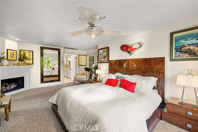 Detail Gallery Image 11 of 34 For 486 Holly St, Laguna Beach,  CA 92651 - 4 Beds | 4 Baths