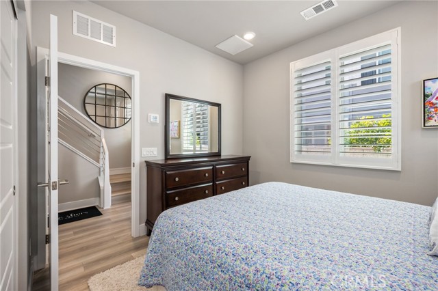 Detail Gallery Image 8 of 45 For 1460 W Sunrise Ln, San Pedro,  CA 90732 - 4 Beds | 3/1 Baths
