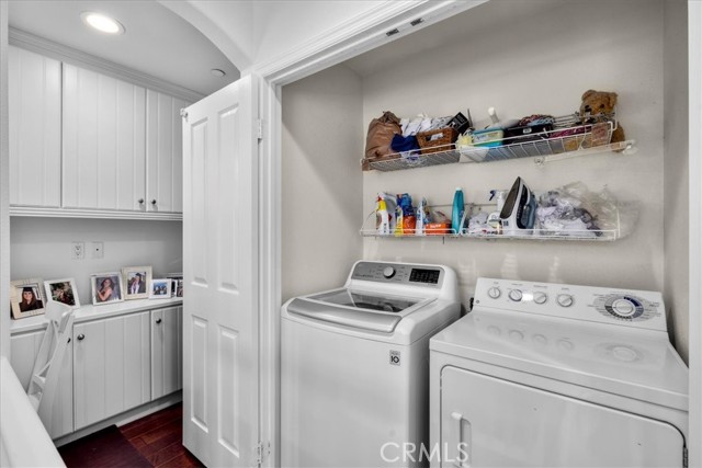 Upstairs laundry and not the loft area adjacent